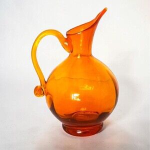 MCM Rainbow Art Glass Tangerine Pitcher 215 Beak Spout Optic Ribbed Amberina 8"